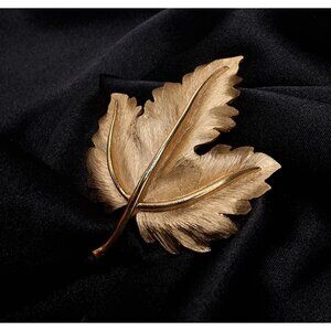 Vintage Trifari 1960's Gold-Tone Leaf Brooch Pin